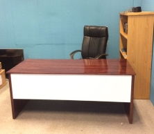 Bàn giám đốc gỗ tự nhiên Boss Desk VII