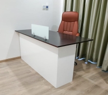 Bàn giám đốc hiện đại Boss Desk V