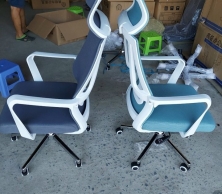 Ghế văn phòng chân xoay khung trắng thép mạ cao cấp có tựa đầu TM025