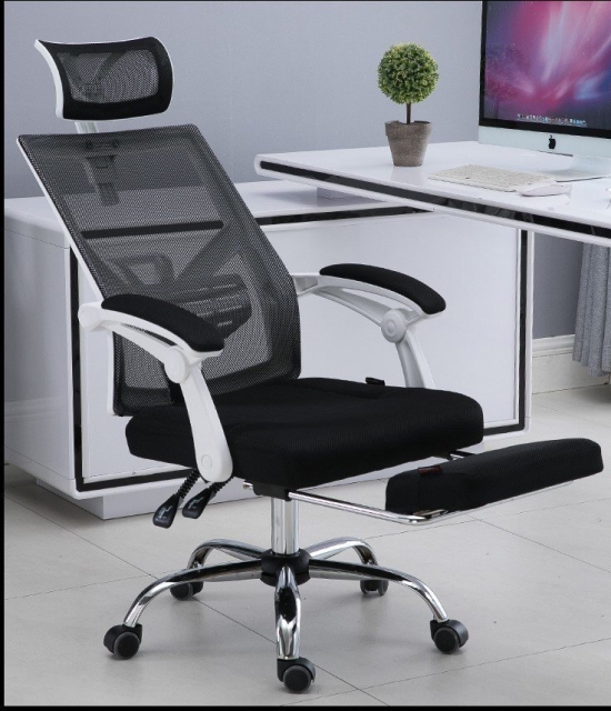 Ghế xoay lưới ngả lưng có gối đầu và gác chân TM822