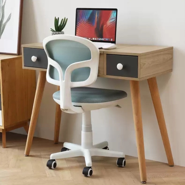 Ghế xoay nhập khẩu khung trắng mẫu mới siêu xinh TM006