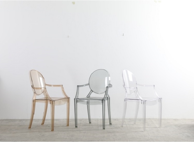 Ghế trong suốt hiện đại Louis ghost có tay