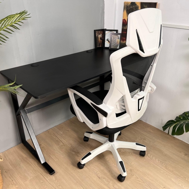 Ghế làm việc chân xoay ngả nằm có gác chân TM908 mẫu mới hiện đại (Khung Trắng)