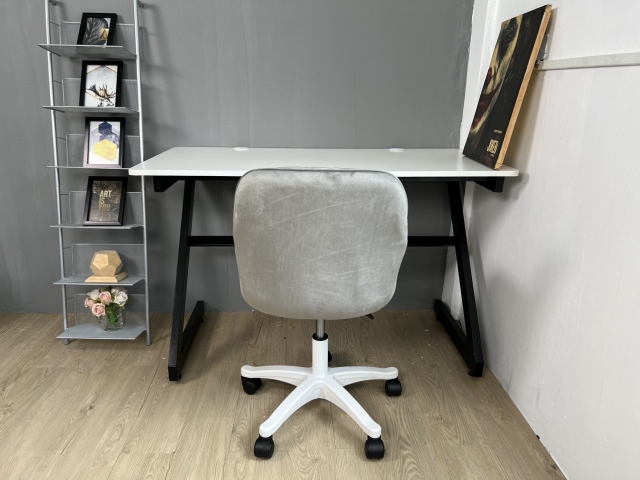 Ghế xoay trang điểm, học tập, làm việc TM409