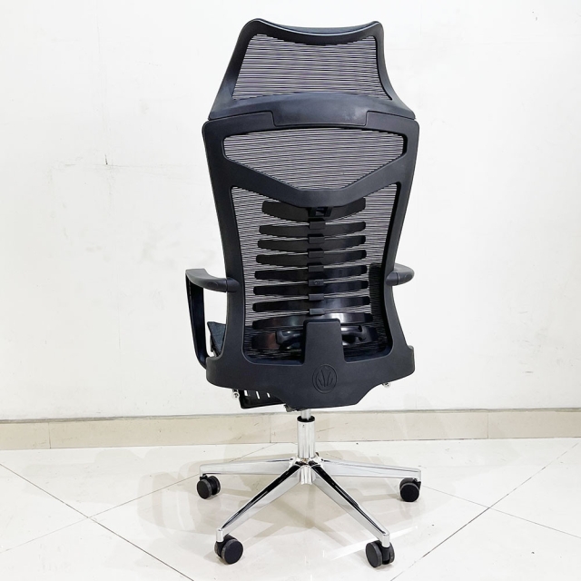 Ghế văn phòng chân xoay ngả lưng có tựa đầu TM740
