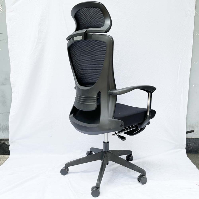 Ghế ngả nằm lưng lưới có tựa đầu và gác chân TM739