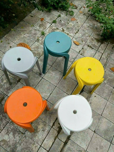 Ghế Đôn Nhựa Nhập Khẩu 